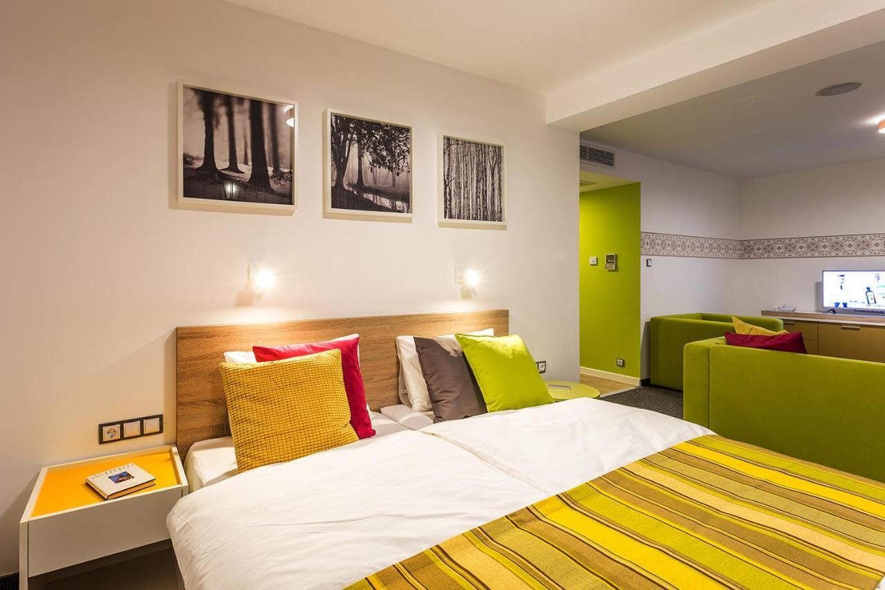 Hotel Compliment Triawna Zewnętrze zdjęcie