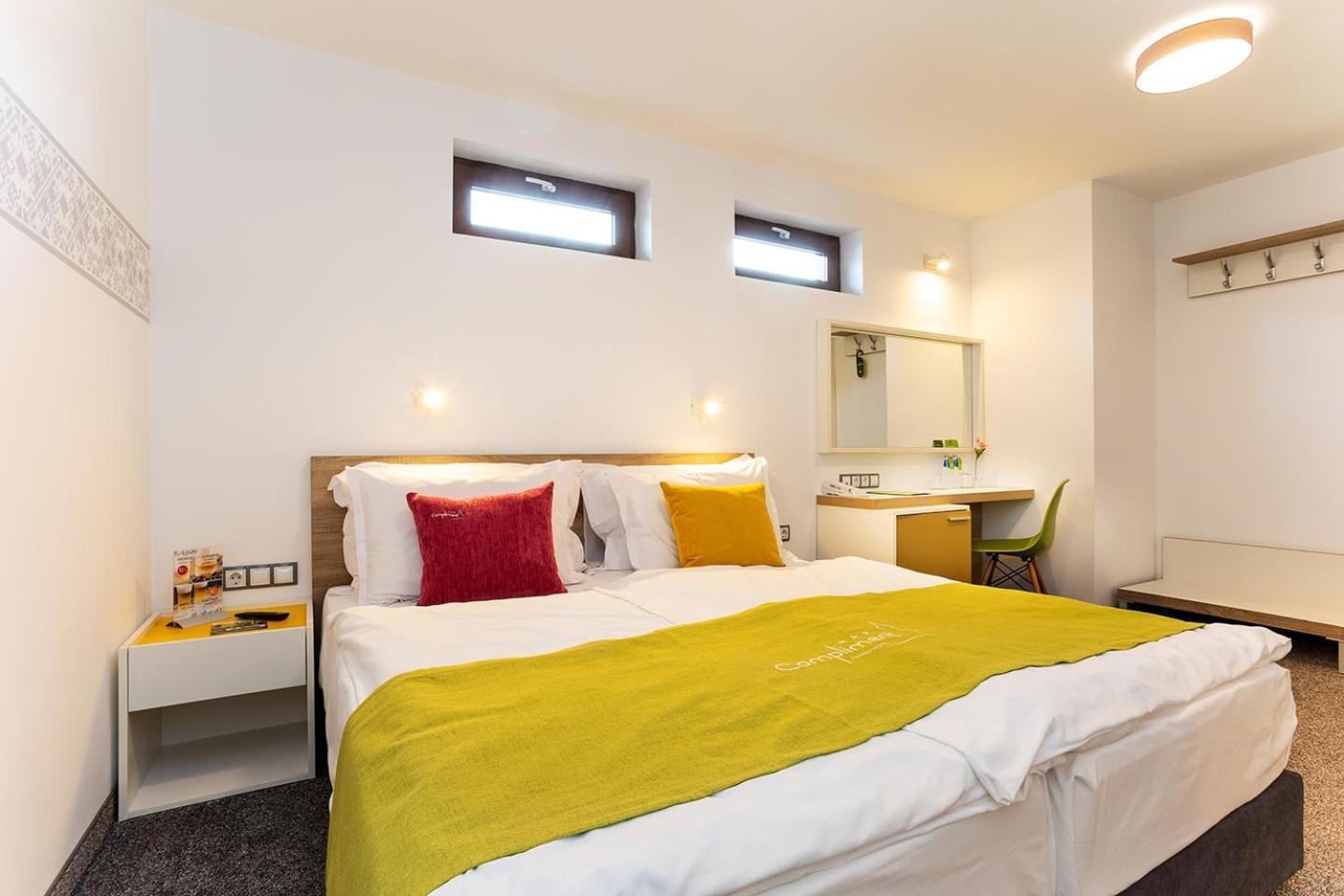 Hotel Compliment Triawna Zewnętrze zdjęcie