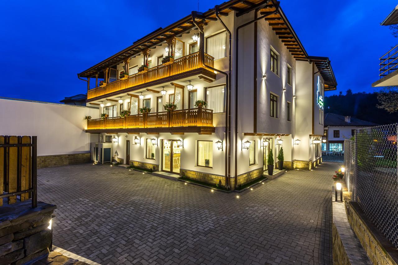 Hotel Compliment Triawna Zewnętrze zdjęcie