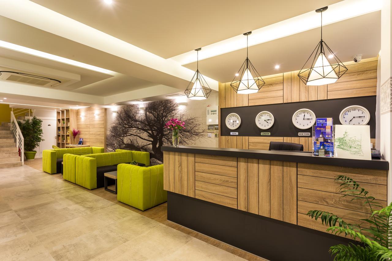 Hotel Compliment Triawna Zewnętrze zdjęcie